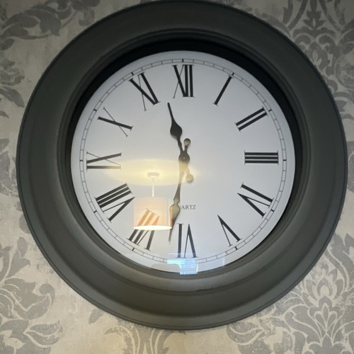 Quartz battery wall - quartz, clock